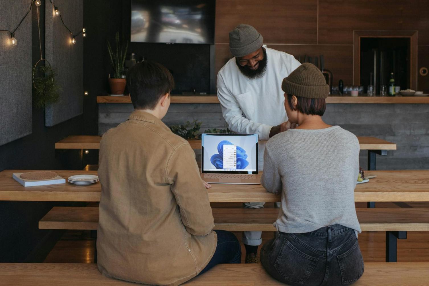 Analyse collaborative de données financières en équipe